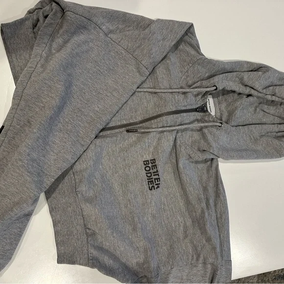 BETTER BODIES Gray Cropped Boxy Hoodie - Picture 3 of 4